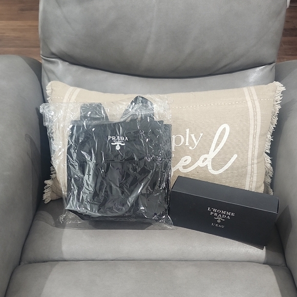 Prada Black Canvas Mini  Tote VIP GIFT - Picture 1 of 9